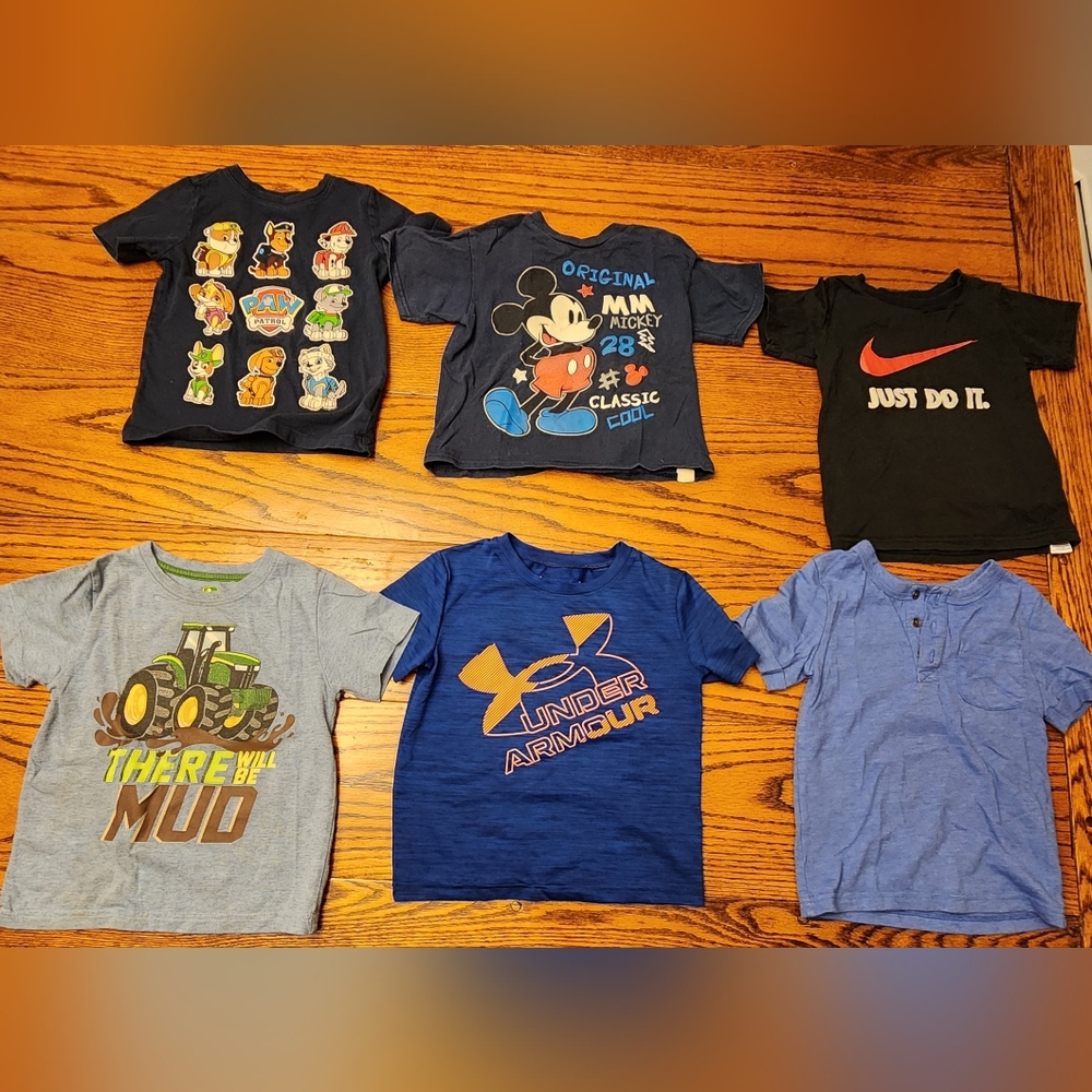 12 4t miscellaneous boys t-shirts